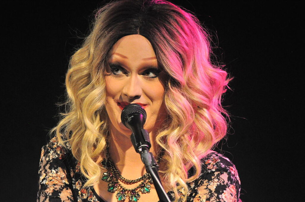 Jinkx Monsoon gaming