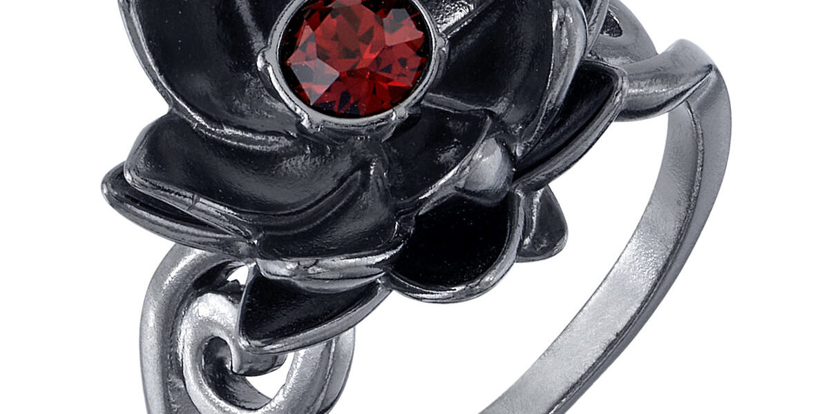 Crystal ring from the Magic: The Gathering X RockLove Black Lotus collection