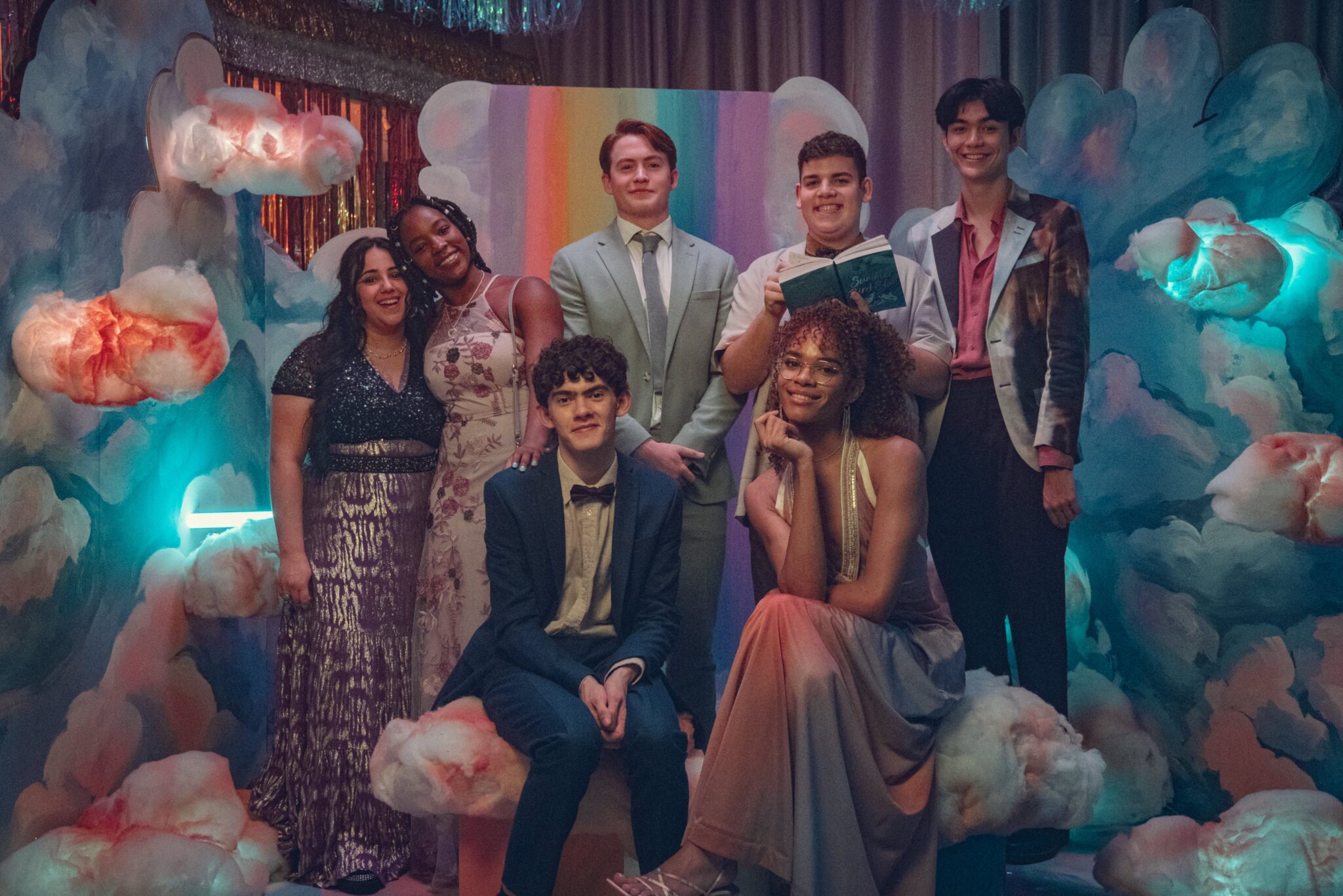 The main teenage cast of Netflix's Heartstopper Season 2