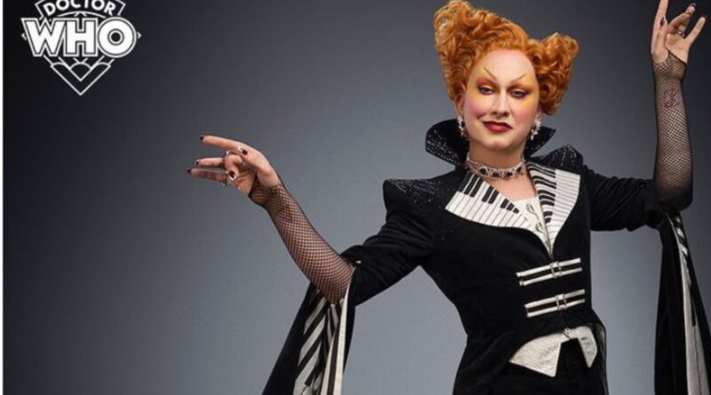 Jinkx Monsoon Doctor Who outfit photo